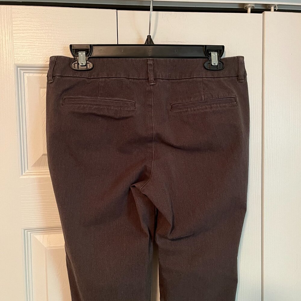 Capris - Picture 4 of 4